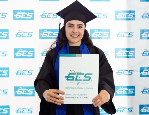 Estudiante Graduada de Ges Académico Escuela en Guanajuato